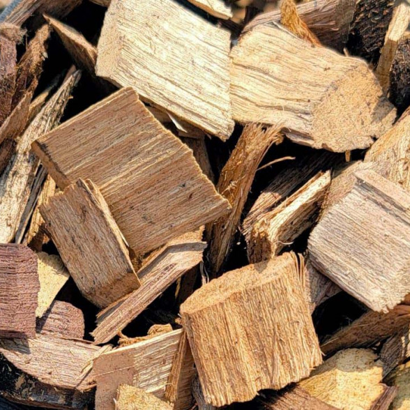 Wood chips and sawdust